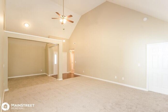 Building Photo - 5633 Isleworth Ct, Atlanta, GA 30349
