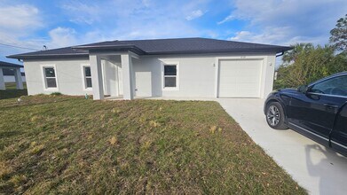 Building Photo - 608 Kleinart Dr