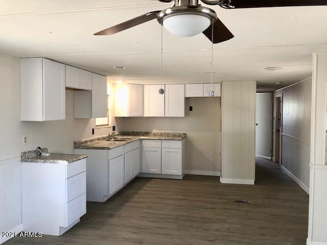 Foto del edificio - 2704 E Ocotillo Dr
