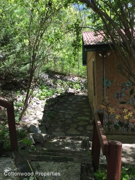 Building Photo - 3 br, 2.5 bath House - 227 Rattlesnake Mou...