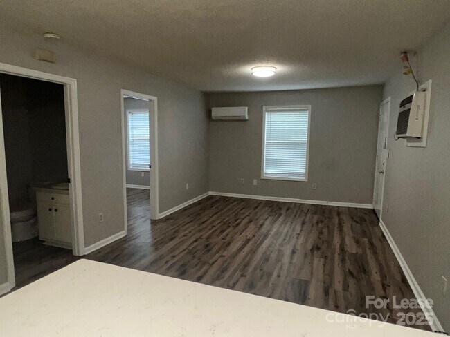 Foto del edificio - 374 Water St