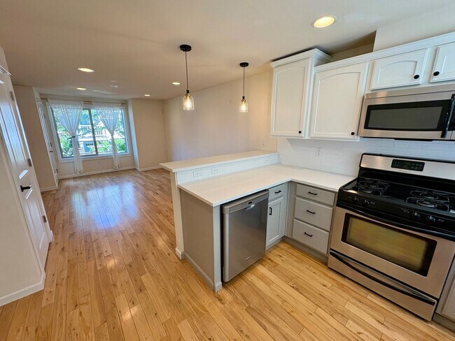Foto del edificio - 1122 N 92nd St