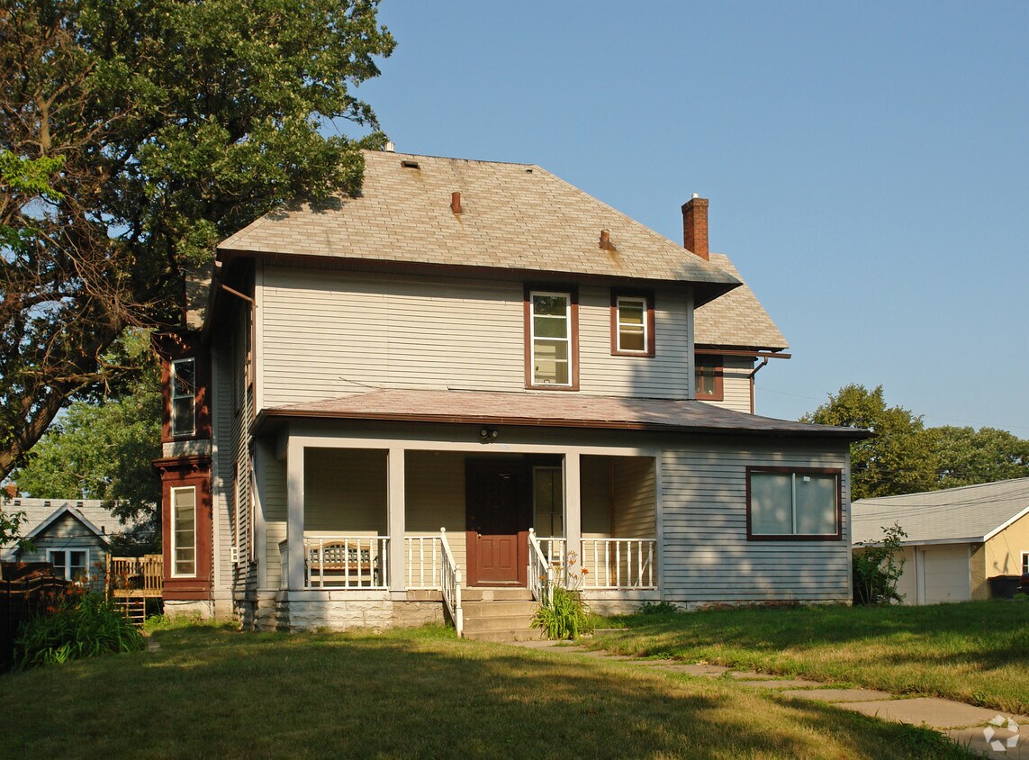 Foto del edificio - 2514 Lincoln St NE