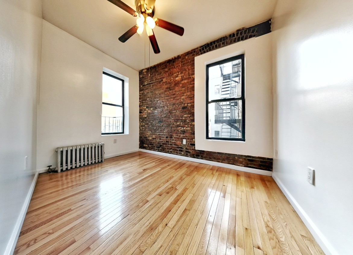 Building Photo - 42 Rivington St