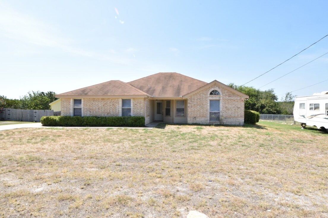 Primary Photo - 4041 Wells Dr
