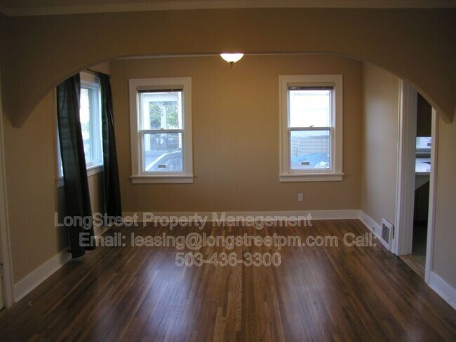 Foto del edificio - 6325 N Maryland Ave