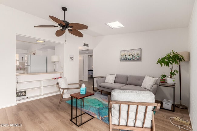 Foto del edificio - 10641 W Oakmont Dr