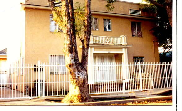 Foto principal - 164 E 36th St