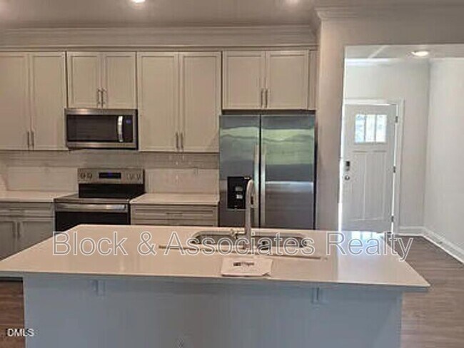 Foto del edificio - 2318 Sugar Cone Wy