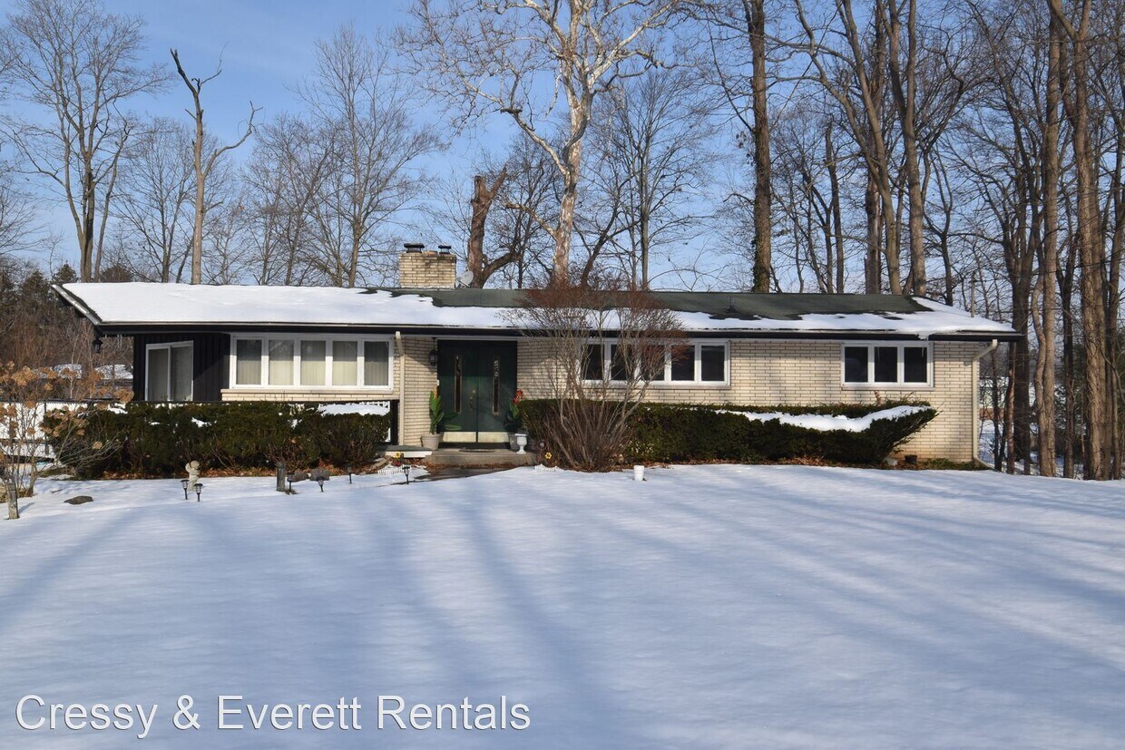 4619 Council Cir Dr, Berrien Springs, MI 49103 House Rental in