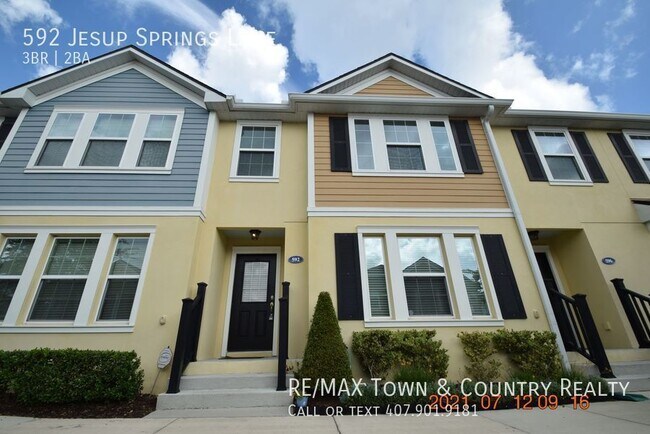 Foto del edificio - 592 Jesup Springs Ln