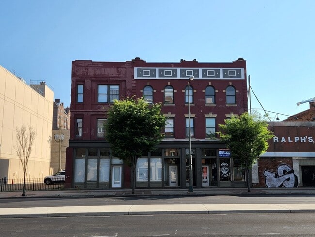 Broad St. Lofts - Broad St. Lofts