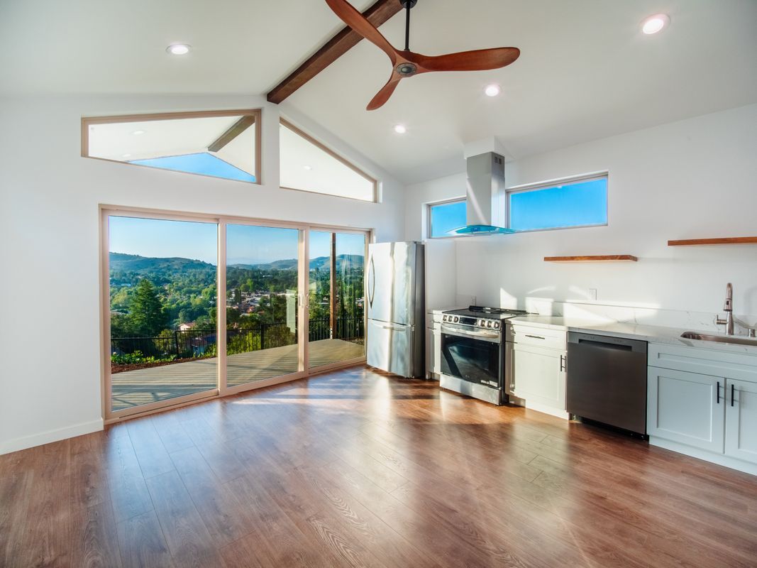 Foto principal - 2181 Hillsbury Rd