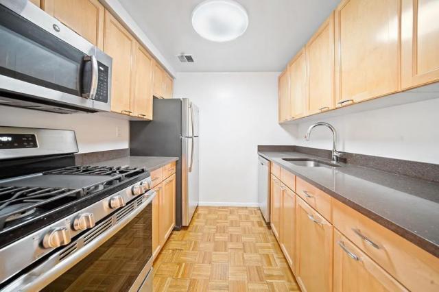 Foto del edificio - 1 bedroom in New York NY 10065