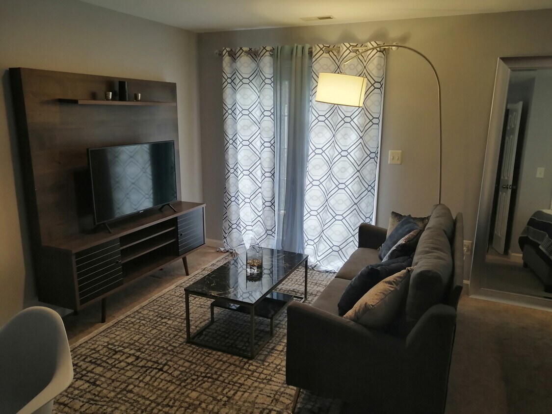 154 Hidden Hill Cir Unit Basement, Odenton, MD 21113 Room for Rent in