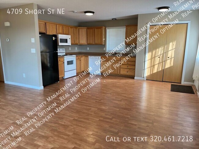 Foto del edificio - 4709 Short St NE
