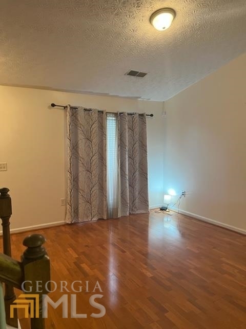 Building Photo - 749 Sinclair Way