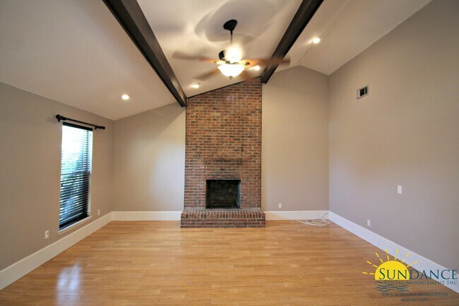 Foto del edificio - Beautiful 3 Bedroom Home in Mary Esther!