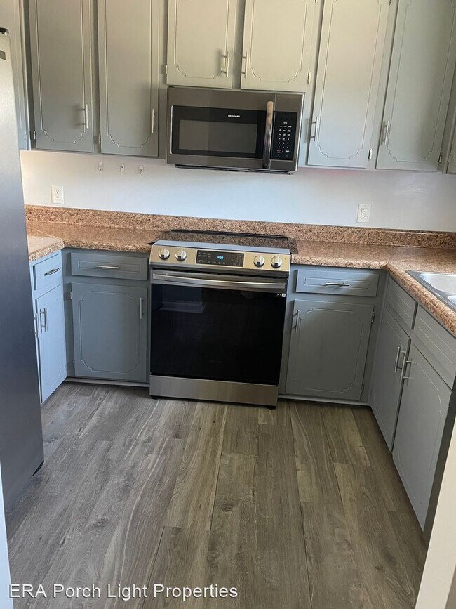 Foto del edificio - 2 br, 2.5 bath House - 111 Brian Court