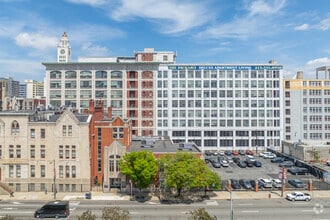 Building Photo - Packard Building