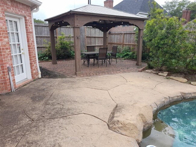Building Photo - 1670 Kelliwood Oaks Dr