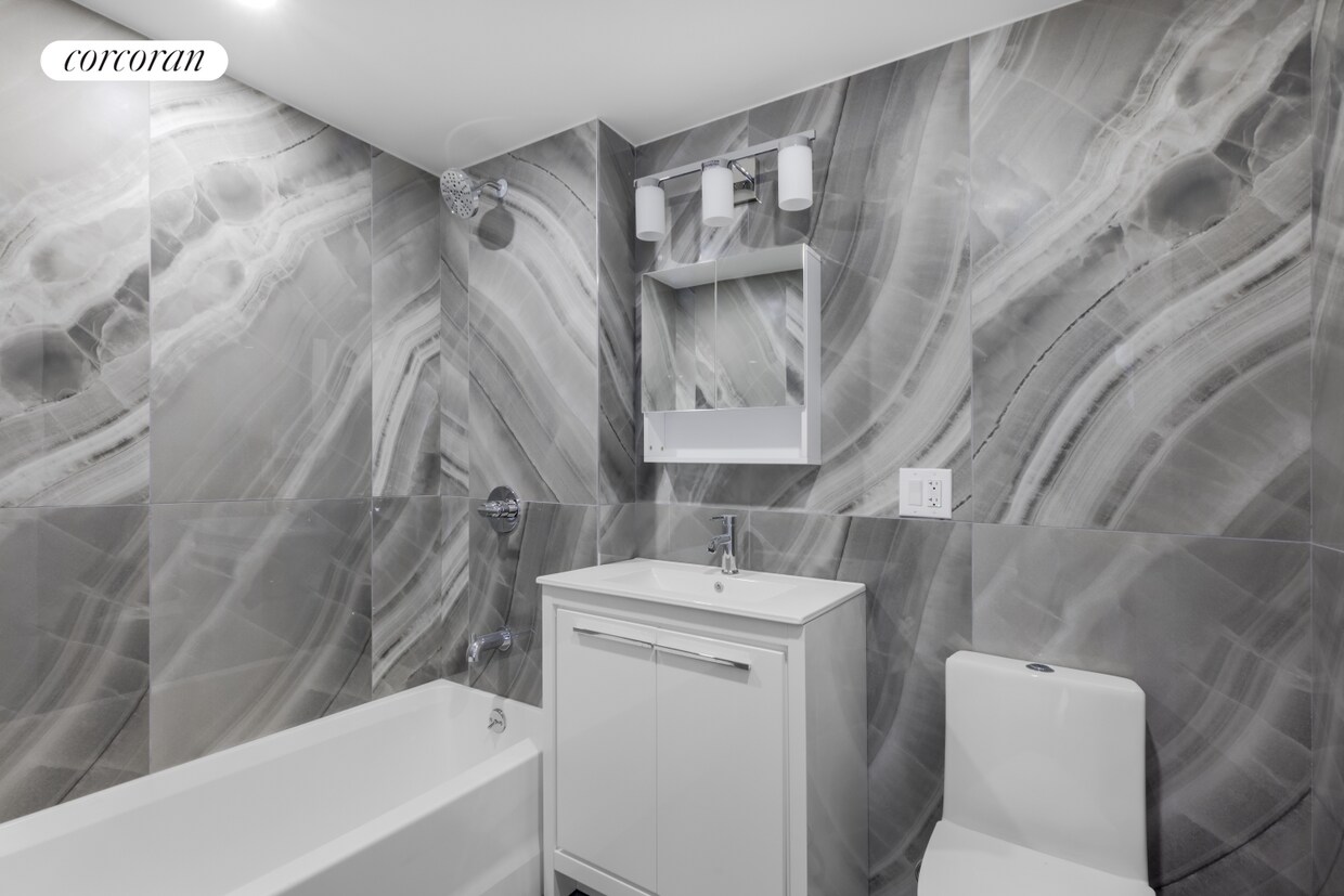 8315 Parsons Blvd Unit 2G, Queens, NY 11432 Room for Rent in Queens