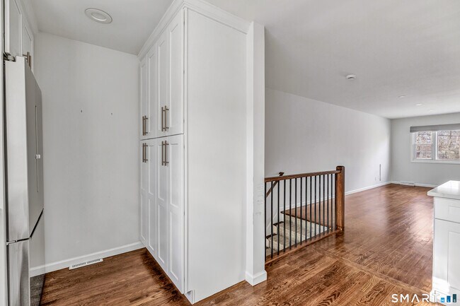 Building Photo - 245 Unquowa Rd