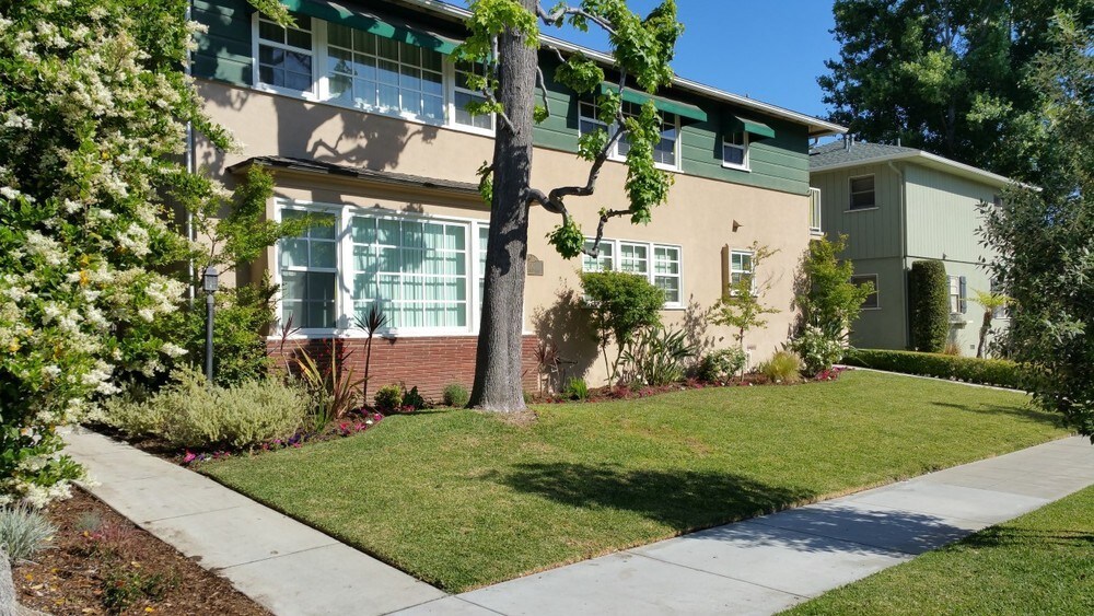 Primary Photo - 1100 N Verdugo Rd