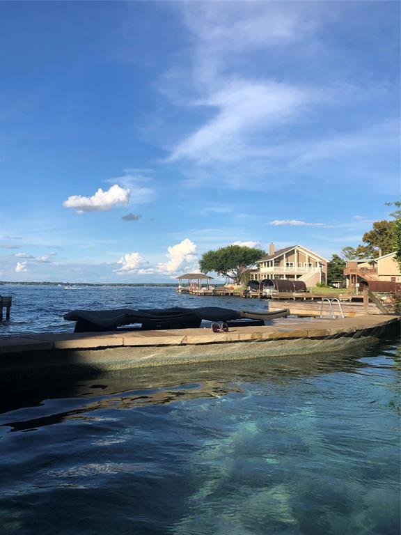 Foto del edificio - 45 Lakeview Village