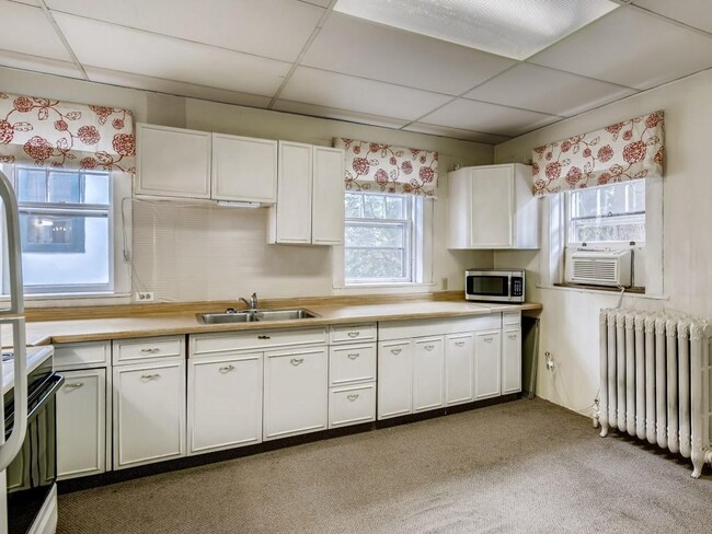 Foto del edificio - 245 Hamline Ave S
