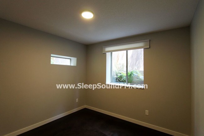 Foto del edificio - 6226 N Concord Ave