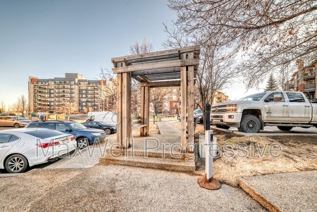 Building Photo - 11445 Ellerslie Rd SW