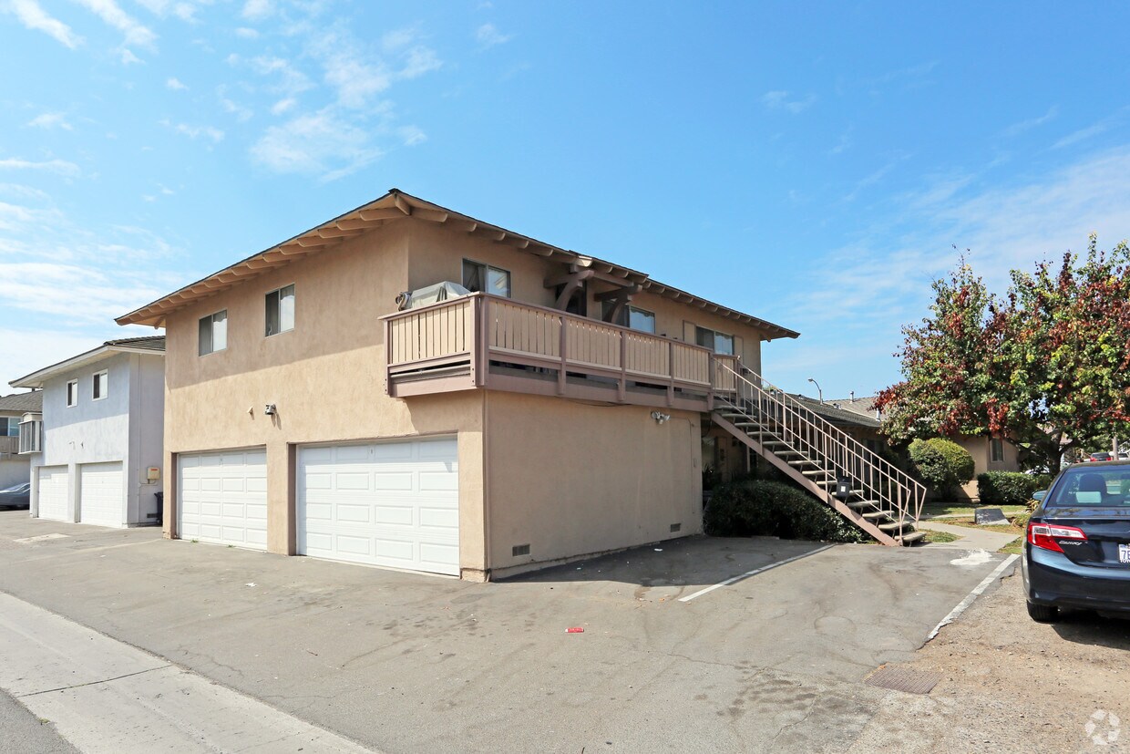 Building Photo - 16642 Bartlett Ln