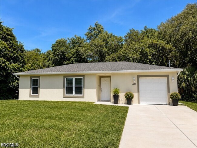 Building Photo - 1173 E Benbow Cir