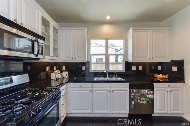 Foto del edificio - 866 Terrace Ln W