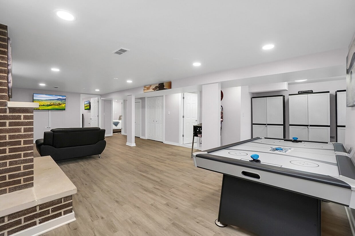 Foto principal - 6101 W 64th Pl