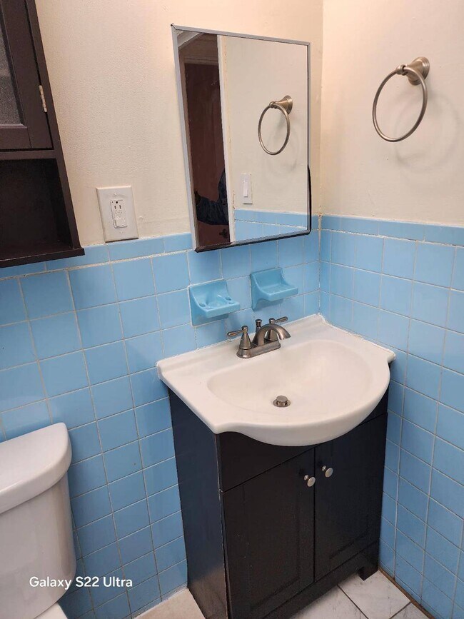 Foto del edificio - 322 E 93rd St