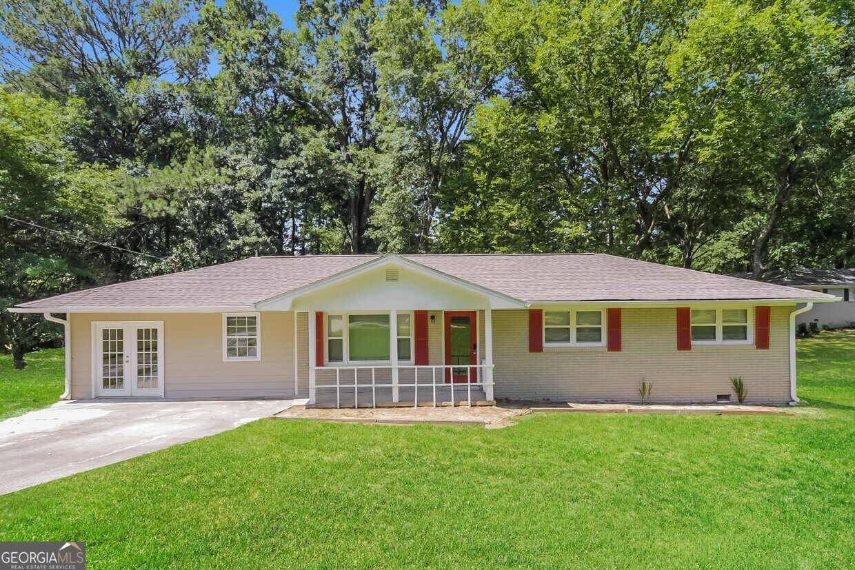Primary Photo - 3801 Sharon Dr