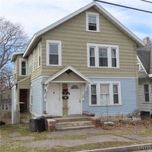 Building Photo - 735 N Alvord St