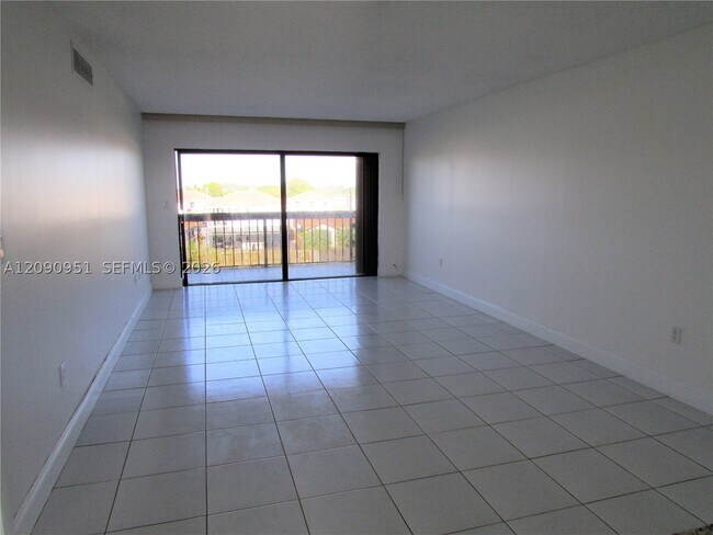 Foto del edificio - 10315 NW 9th St Cir