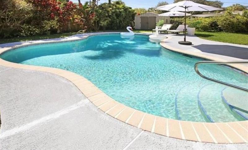 Foto principal - 3030 SW 22nd St