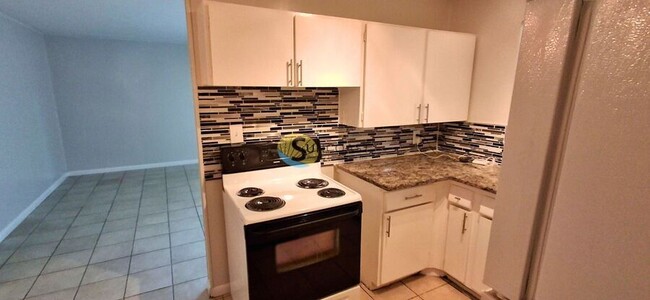 Foto del edificio - Beautiful 3BR/1BA Home for Rent!