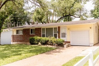 Building Photo - 10229 Edgefield Dr