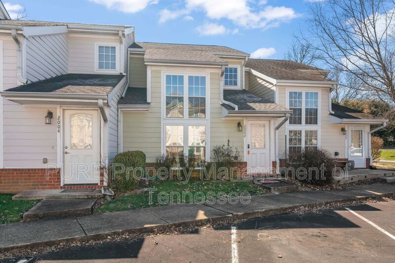 2002 Birch Ln, Spring Hill, TN 37174 Townhome Rentals in Spring Hill