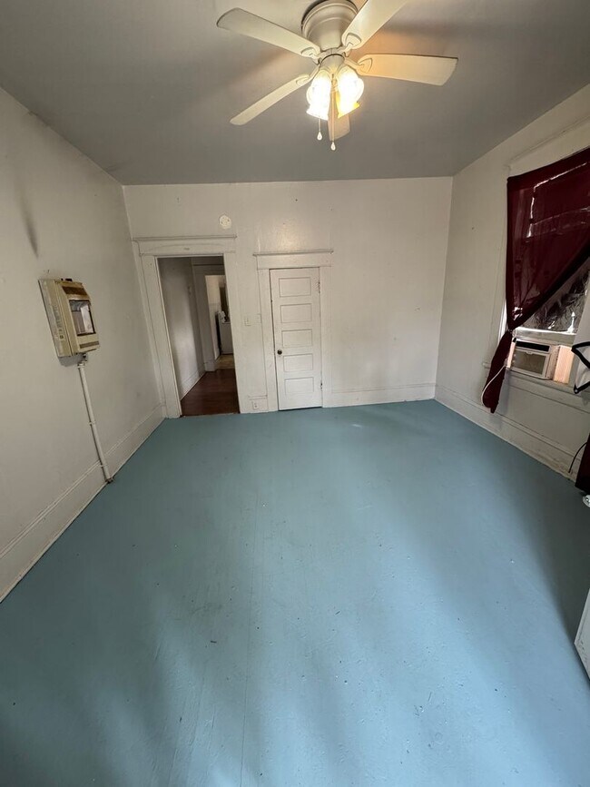 Foto del edificio - 1 Bedroom unit in Highland Duplex