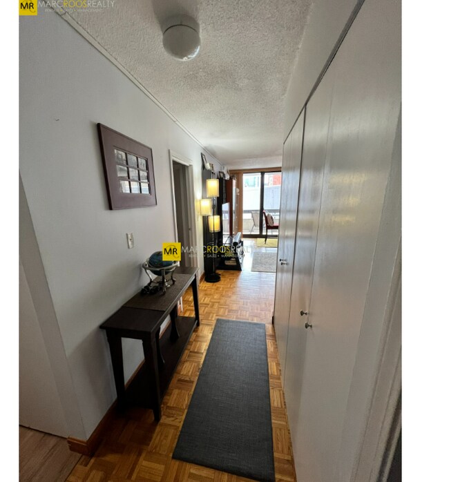 Foto del edificio - 566 Commonwealth Ave