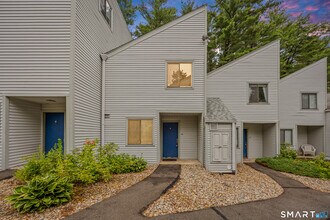 Building Photo - 5 Staunton Ct