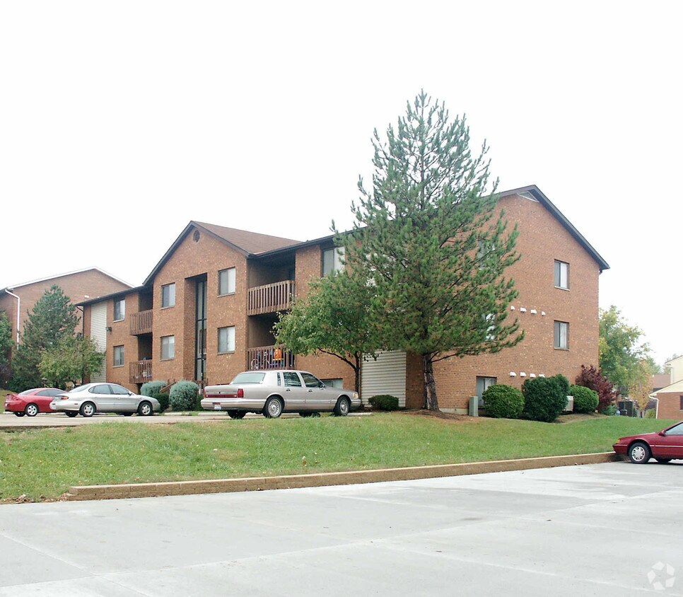 Foto del edificio - The Estates of Camelot Court