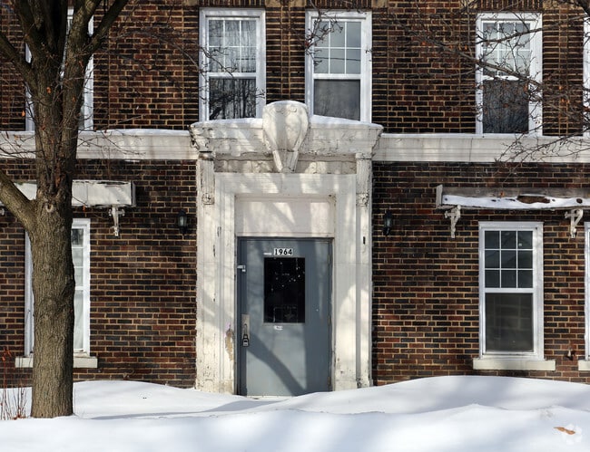 Building Photo - 1964 E 73rd St