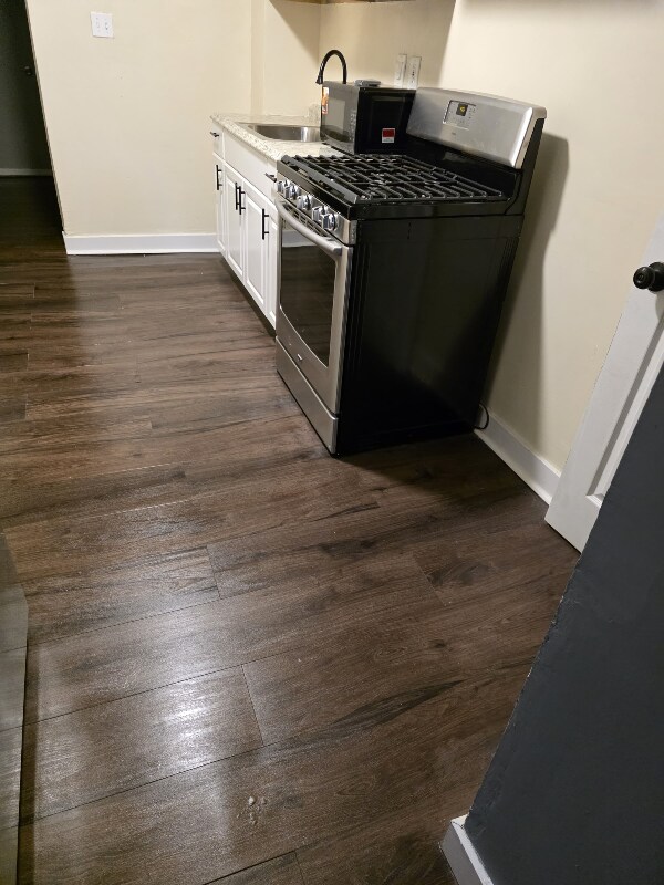 Foto del edificio - 436 N Patterson Park Ave